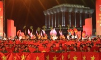 Zahlreiche Aktivitäten zum Jahrestag der Augustrevolution und zum Nationalfeiertag